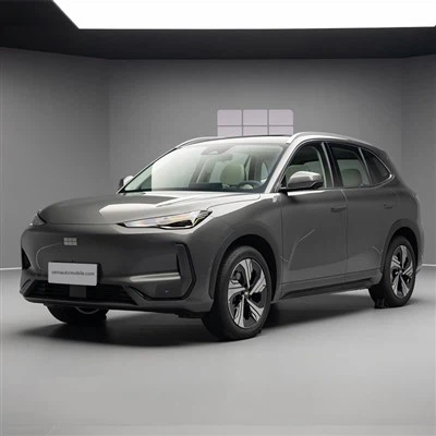 Kompaktiškas visureigis Geely Galaxy E5