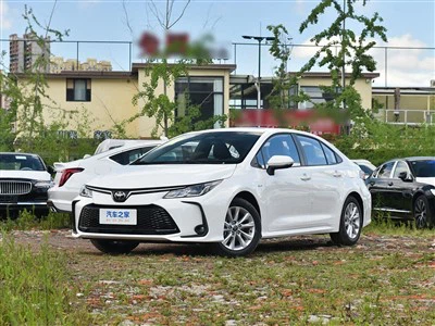 „Toyota Corolla“ 2024 1.8 l išmanusis elektrinio hibridinio dvigubo variklio elitas